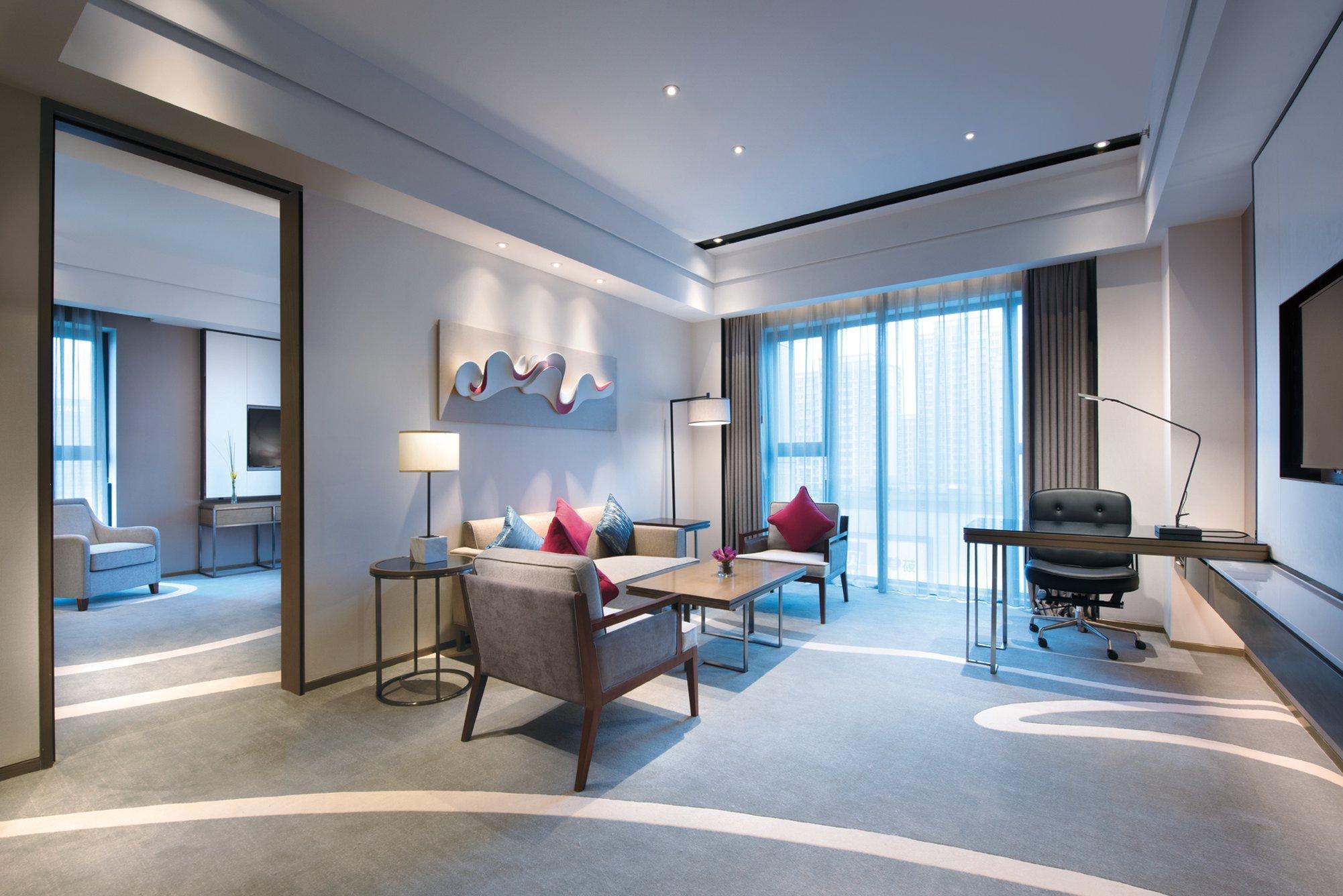 Crowne Plaza Hangzhou Qiantang - The Subway Can Reach The West Lake Scenic Area As Well As The Airport And High-Speed Rail Station, Adjacent To Jinsha Lake And Longfor Paradise Walk Bagian luar foto
